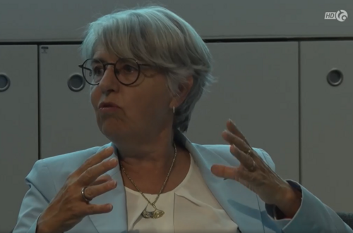 La Conseillère fédérale Elisabeth Baume-Schneider lors de la table ronde sur l'Arc jurassien. Image © Canal Alpha