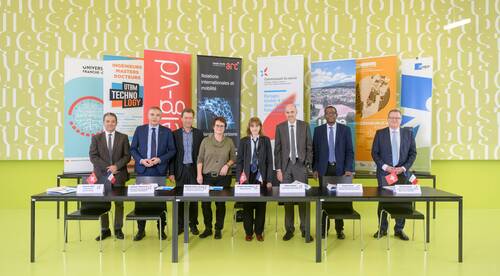 7 novembre 2019, Haute Ecole Arc, Neuchâtel - Signature de l'Accord de Consortium 2020+ par les chefs d'établissements membres de la Communauté du savoir. @patriceschreyer.com