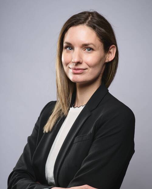 Portraits du personnel d’Arcjurassien, réalisés le 30.03.2026 à La Chaux-de-Fonds. Photo : Nicolas Montandon.